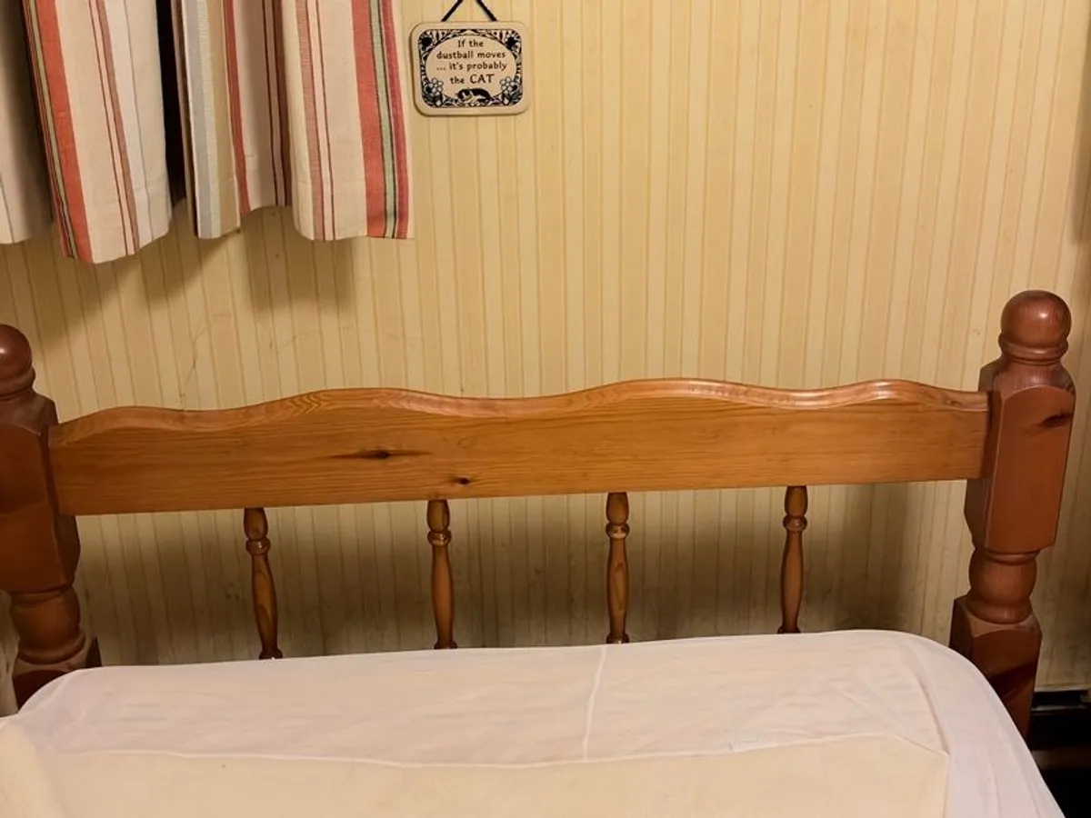 Single Pine bed - Image 2