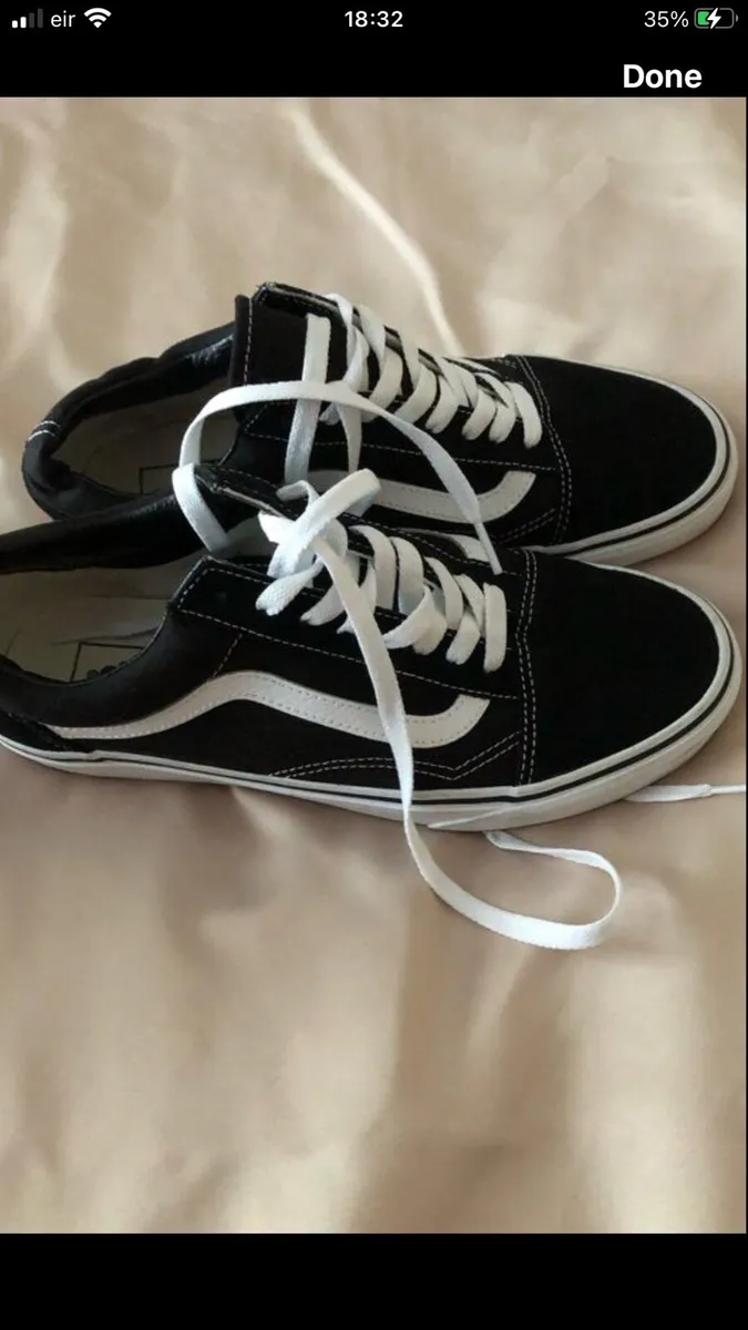 Mens new trainers size 8 €30 - Image 2