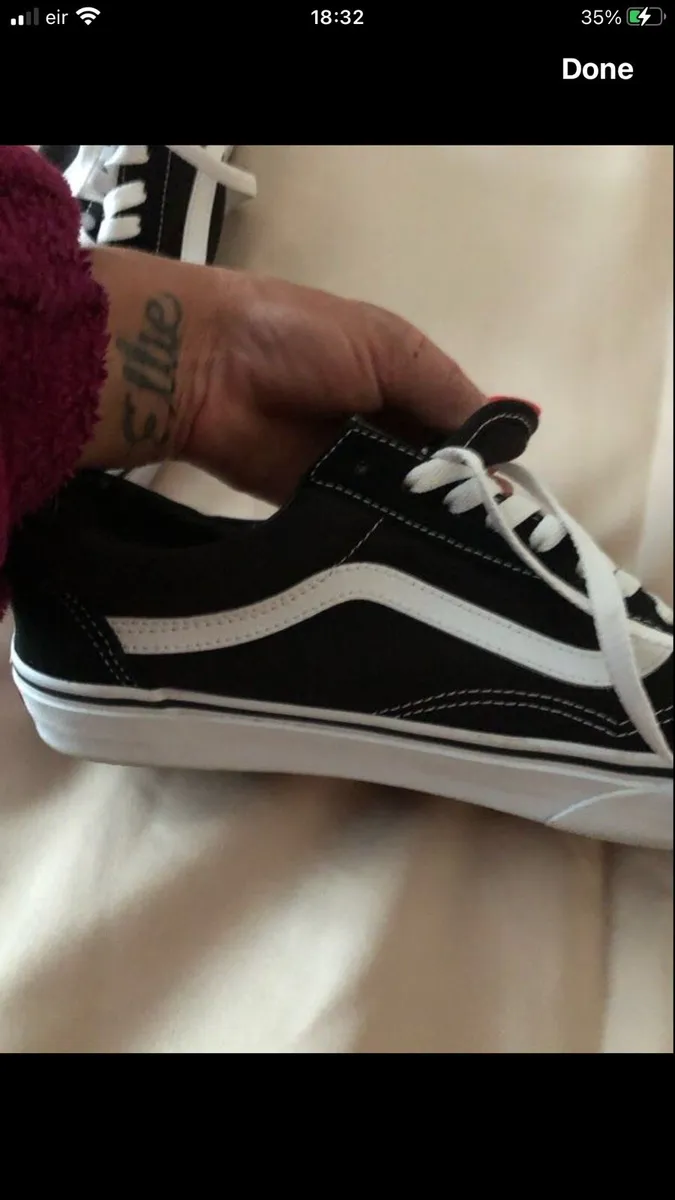 Mens new trainers size 8 €30 - Image 3