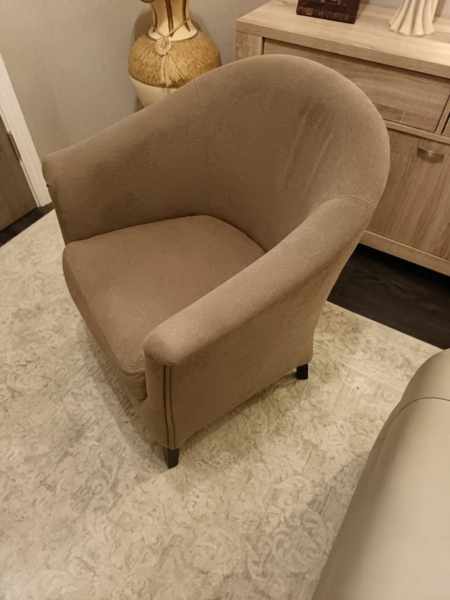 Armchair - Image 2
