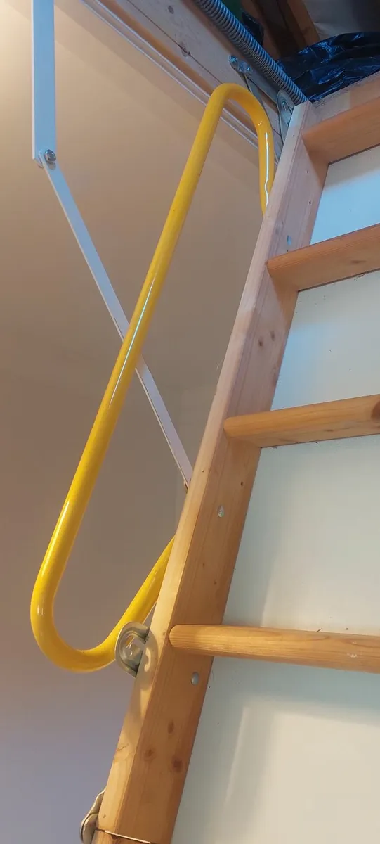 Attic stairs - Image 2