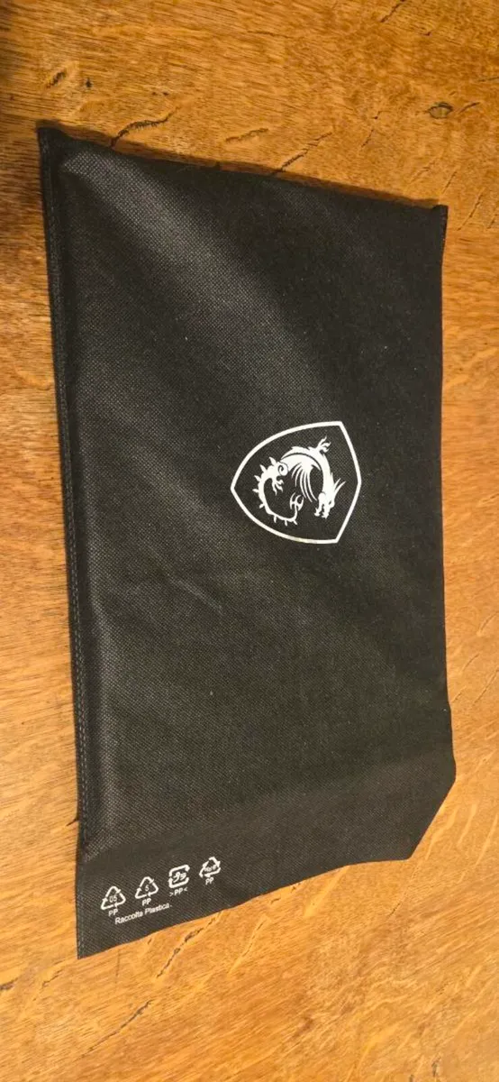 Laptop MSI - Image 1
