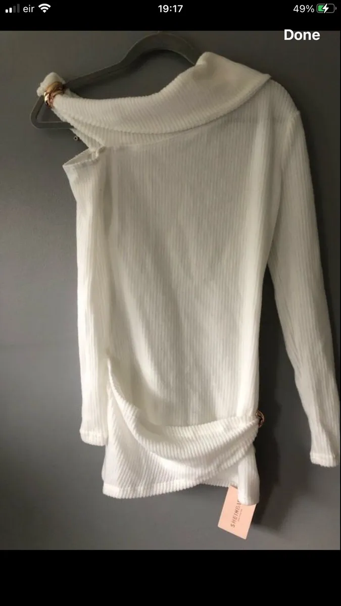 Ladies BNWT  jumper size XS €10 - Image 1
