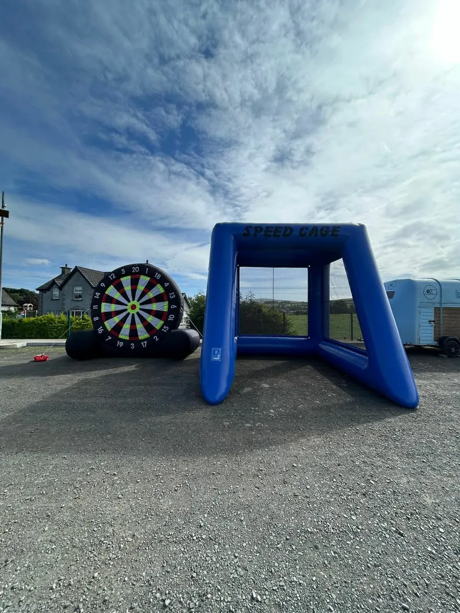 Bouncy castle / speed cage - Image 3