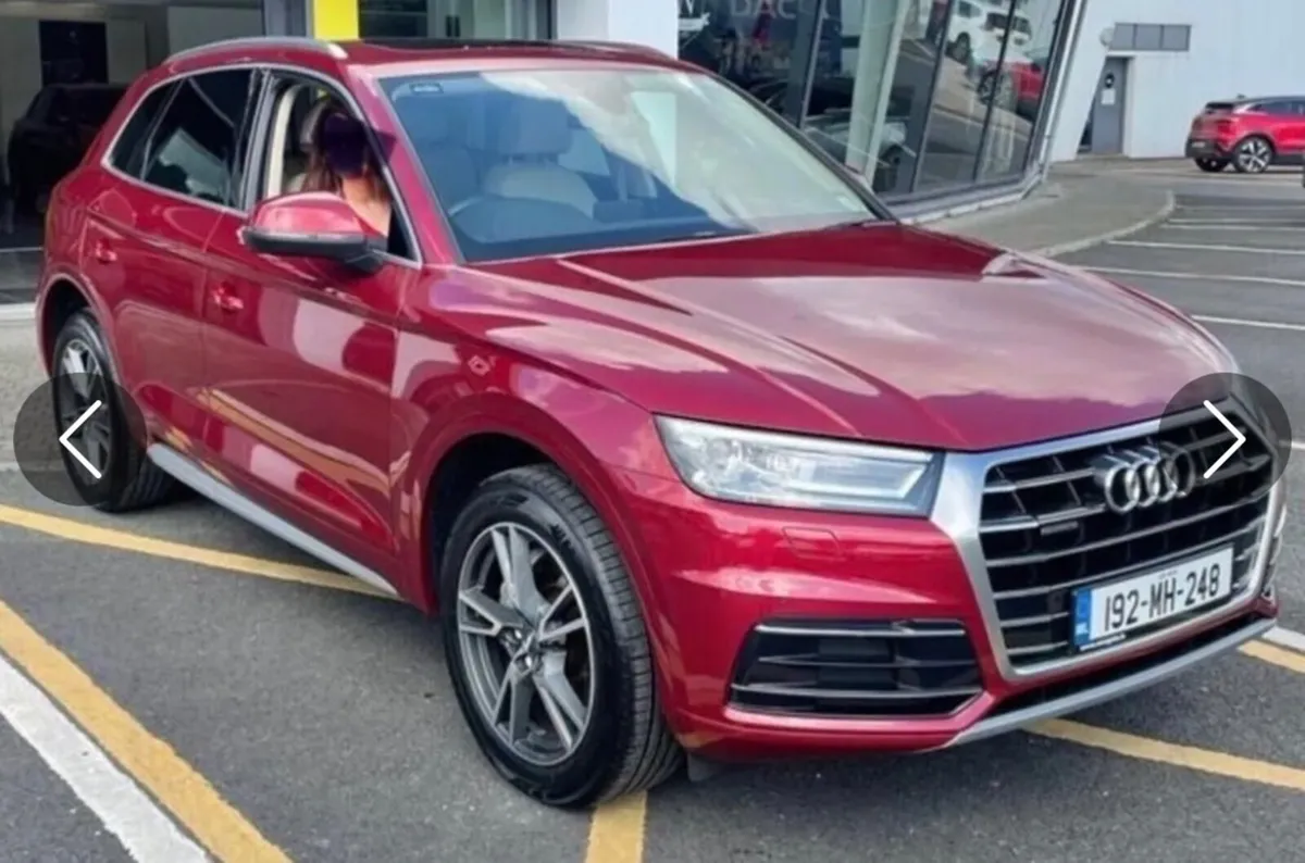 Audi Q5, Panaromic roof, 4x4, diesel - Image 1