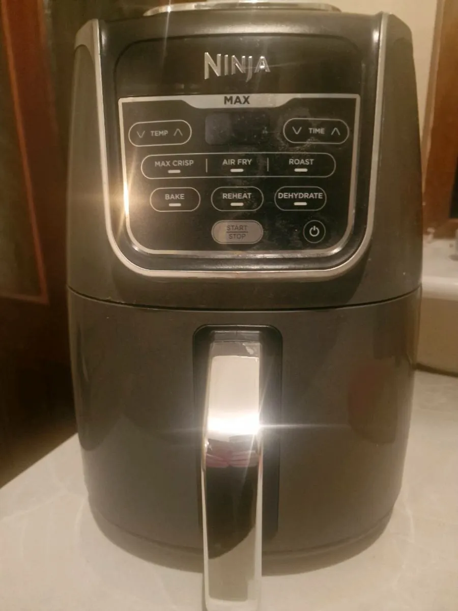 Ninja air fryer - Image 2