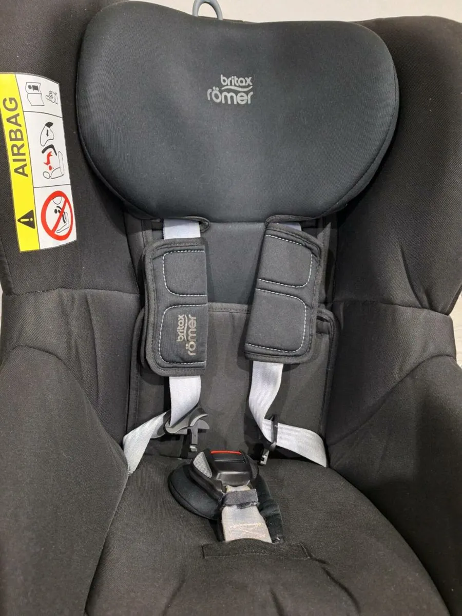 Car seat - Image 3