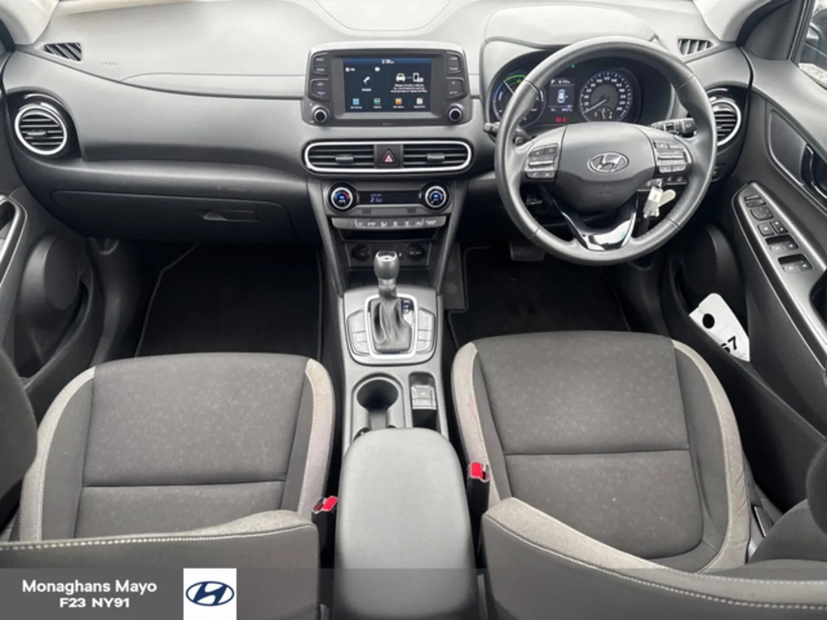 Hyundai KONA KAUAI EXECUTIVE 1.6 PETROL HYBRID HEV - Image 2