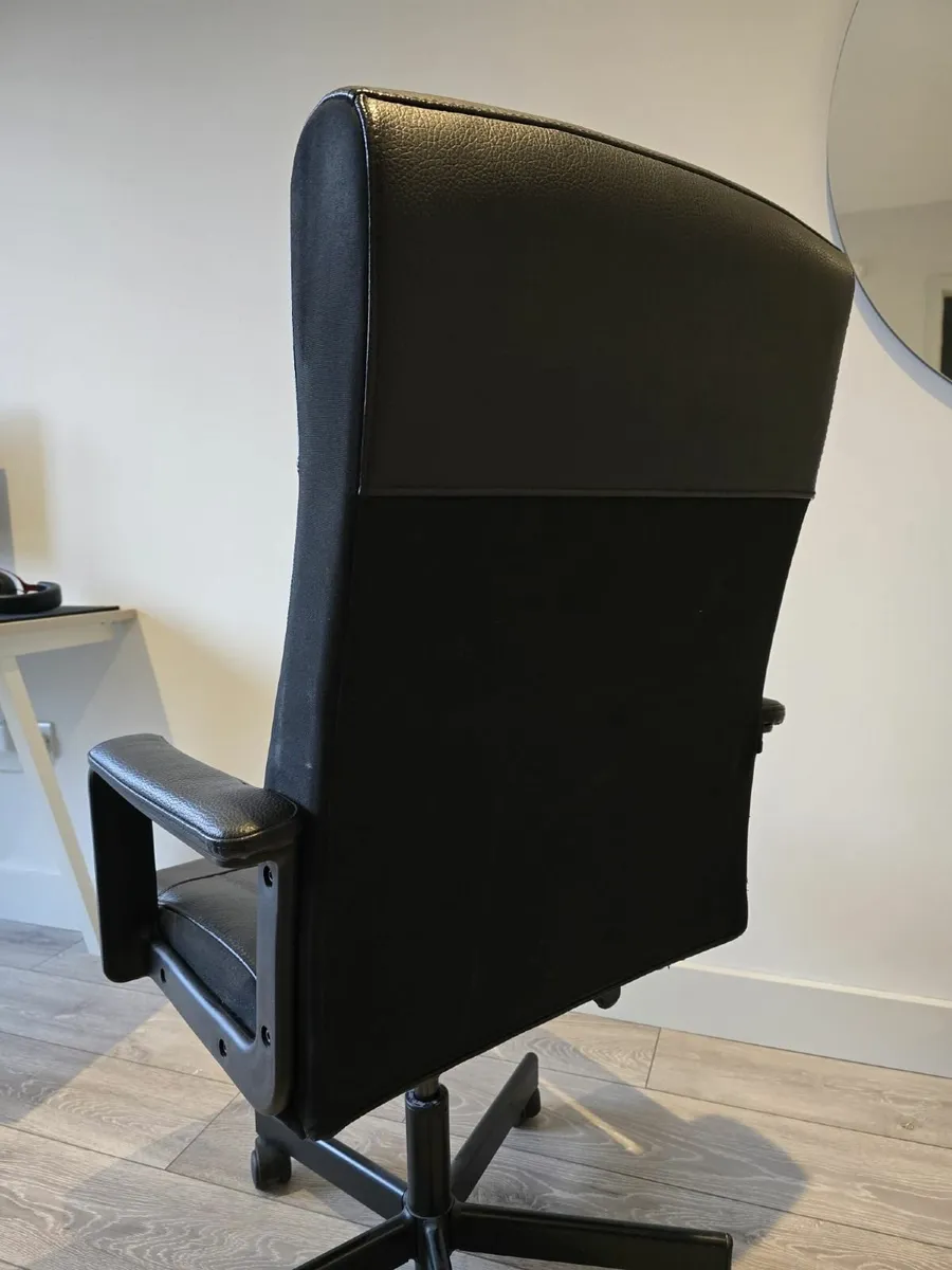 Office chair - Image 3