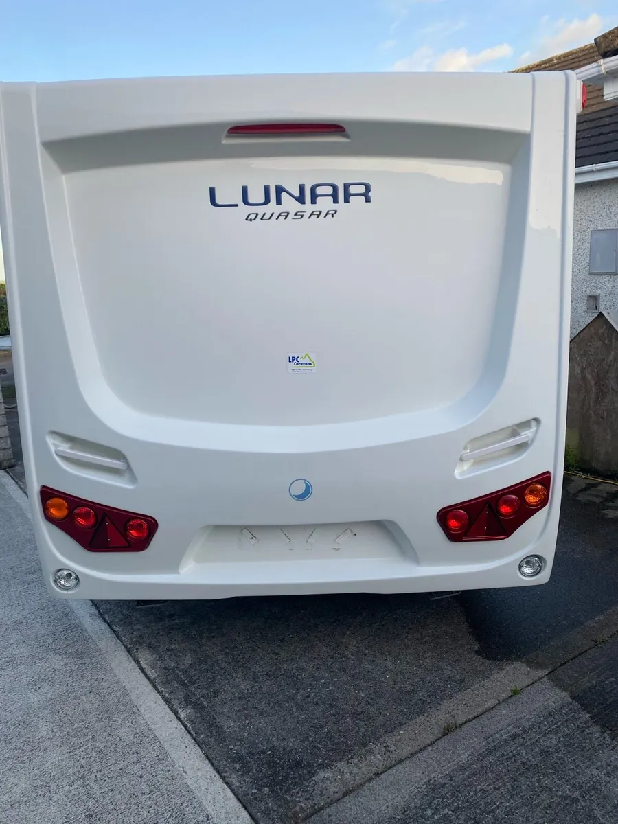 4 Berth Lunar Quasar 674 - Image 2