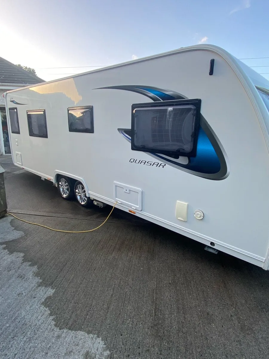 4 Berth Lunar Quasar 674 - Image 4