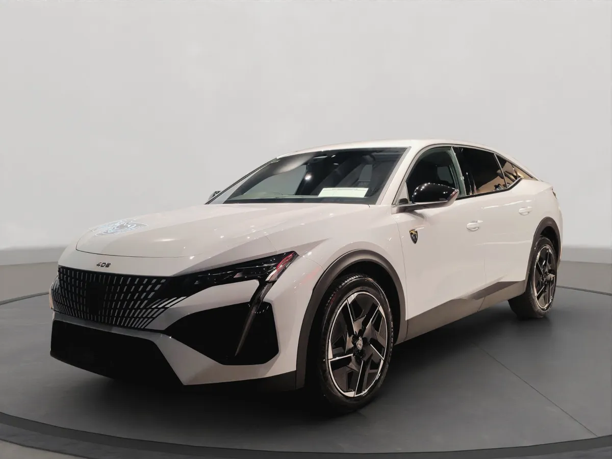 PEUGEOT 408 GT HYBRID - Image 1