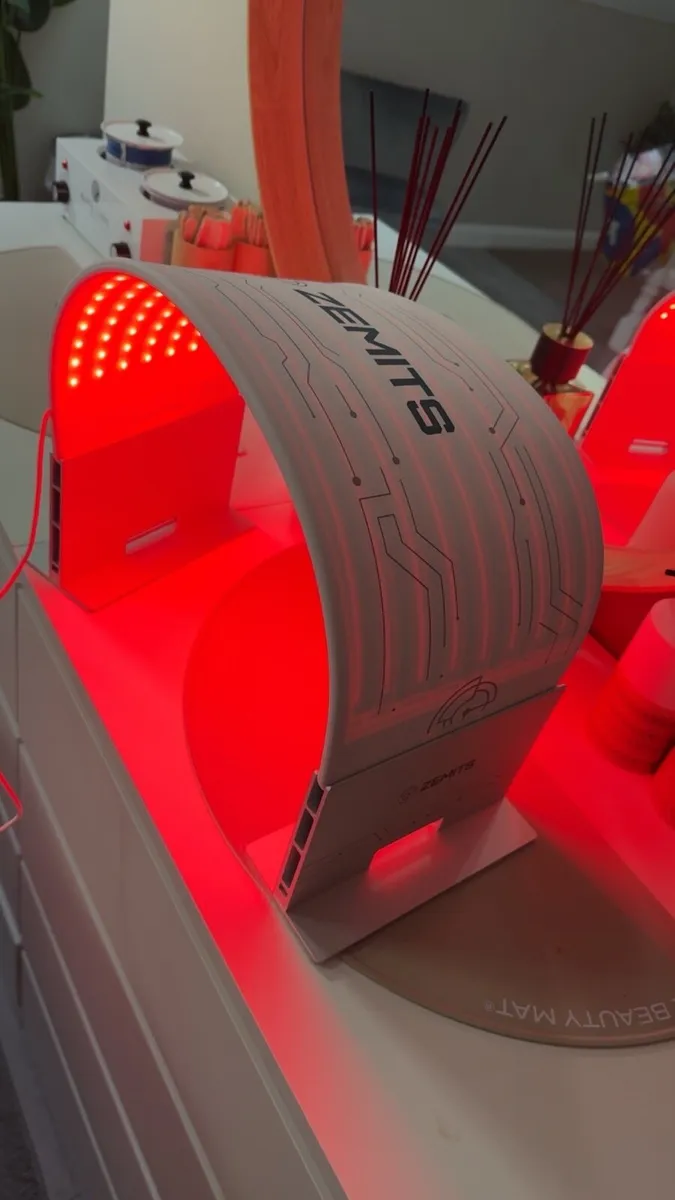 Zemits VivaLumix LED Light - Image 1