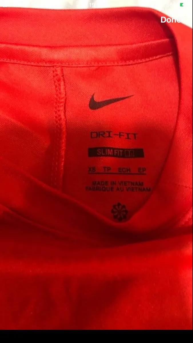 Boys Nike teeshirt size XS €5 - Image 3