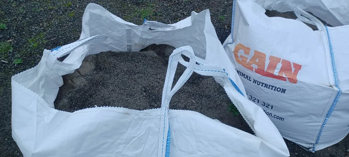 Building Sand - Image 2