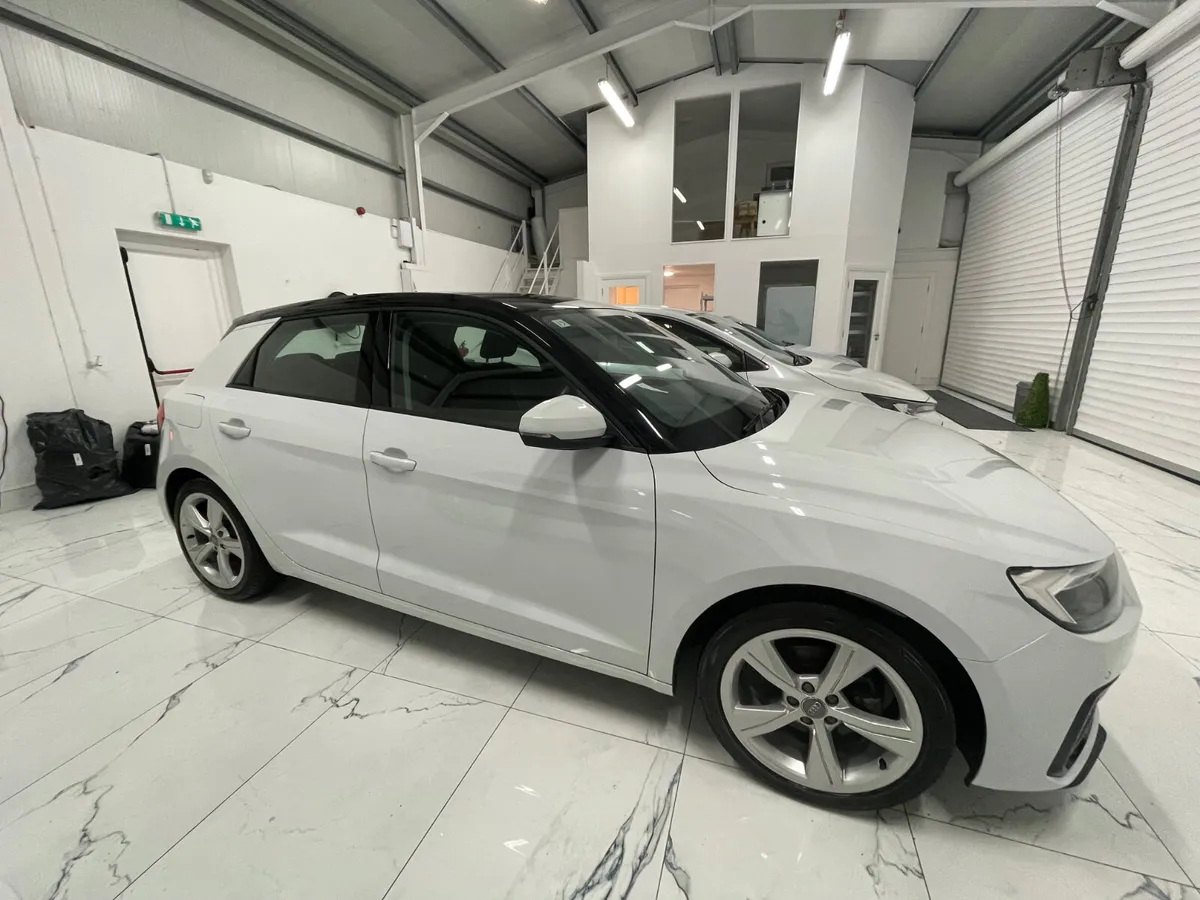 AUDI A1 1.5 TFSI DSG AUTO - Image 2