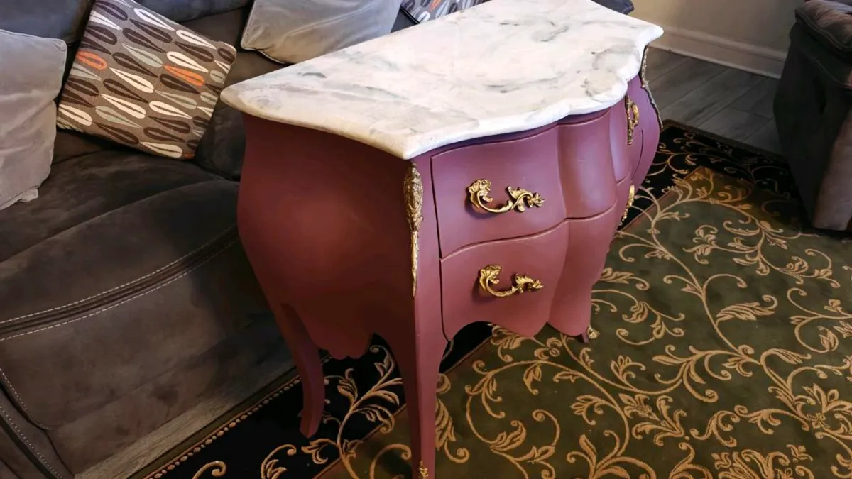 Chest of drawers - Image 2