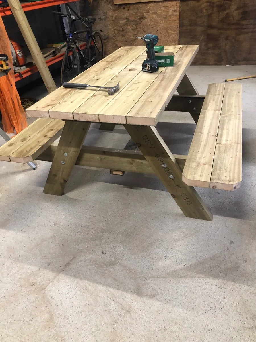 Picnic table and wheelchair accessible benches - Image 4