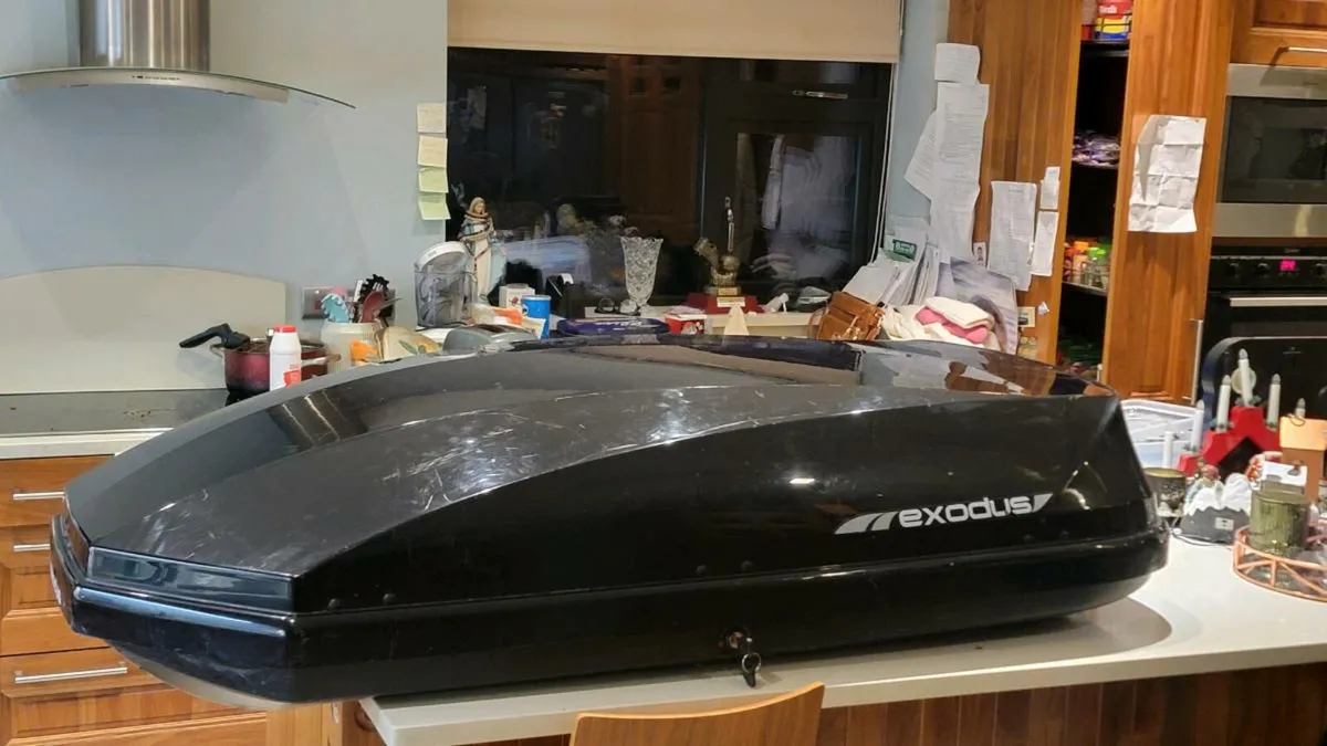 Car Roof box - Image 1