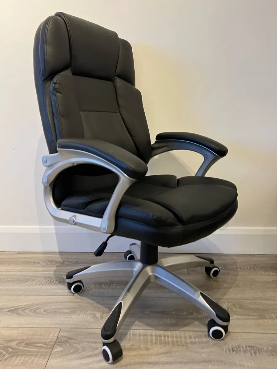 Office Chair - Image 1