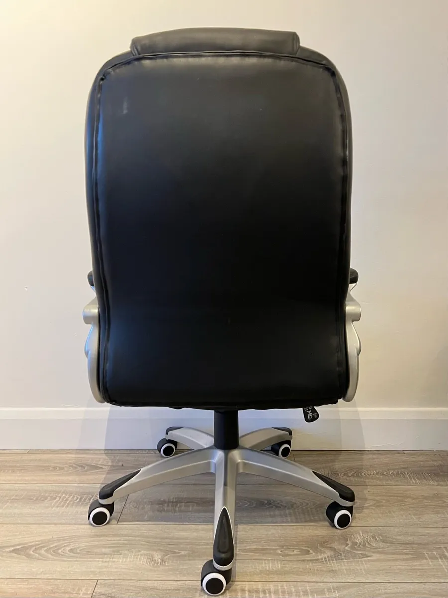 Office Chair - Image 3