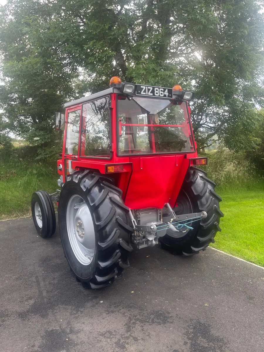 Massey Ferguson 135  1971 - Image 3