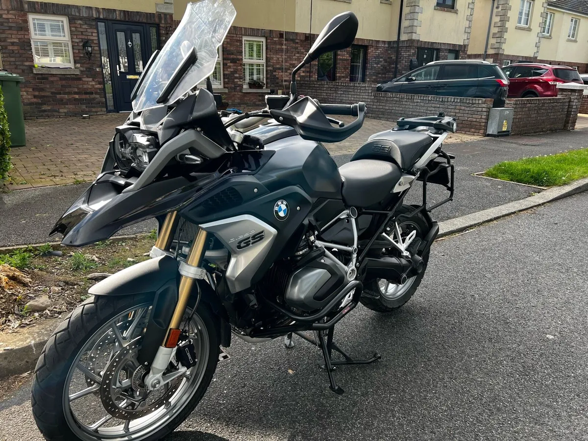 BMW R1250GS - Image 2