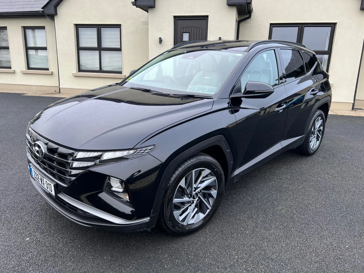 2023 (232)Hyundai Tucson Executive 1.6 Diesel 92KM - Image 2