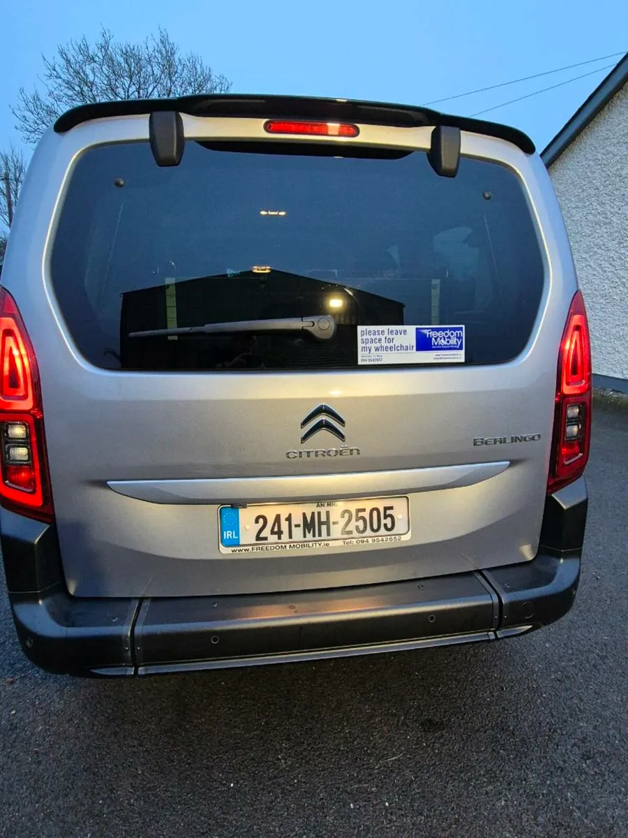 Wheelchair Accessible 241 Citroën Berlingo - Image 4