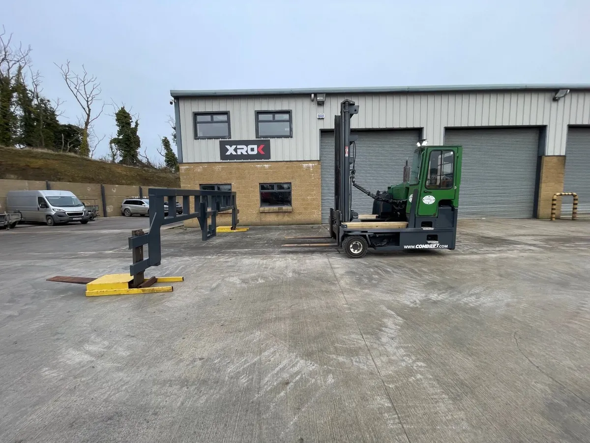 2012 Combilift C8000 multidirectional forklift 8t - Image 3