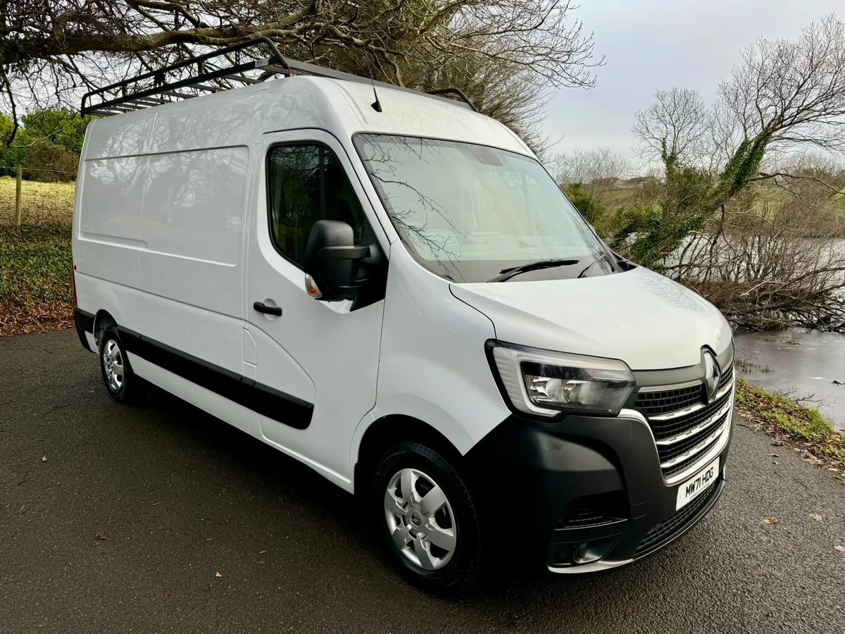 Late 2021 Renault Master Business 150BHP VRT€250 - Image 1