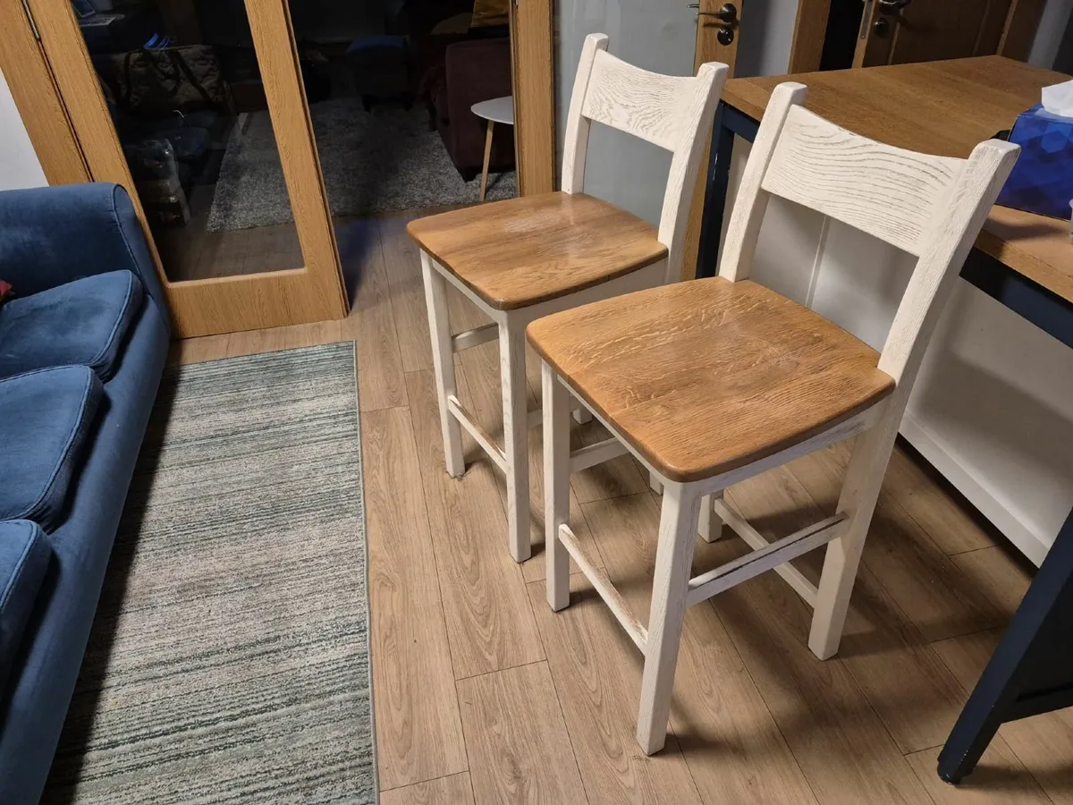 Bar stools - Image 1