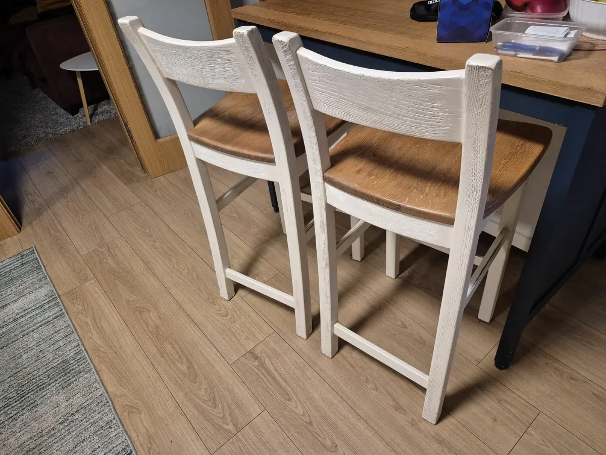 Bar stools - Image 2