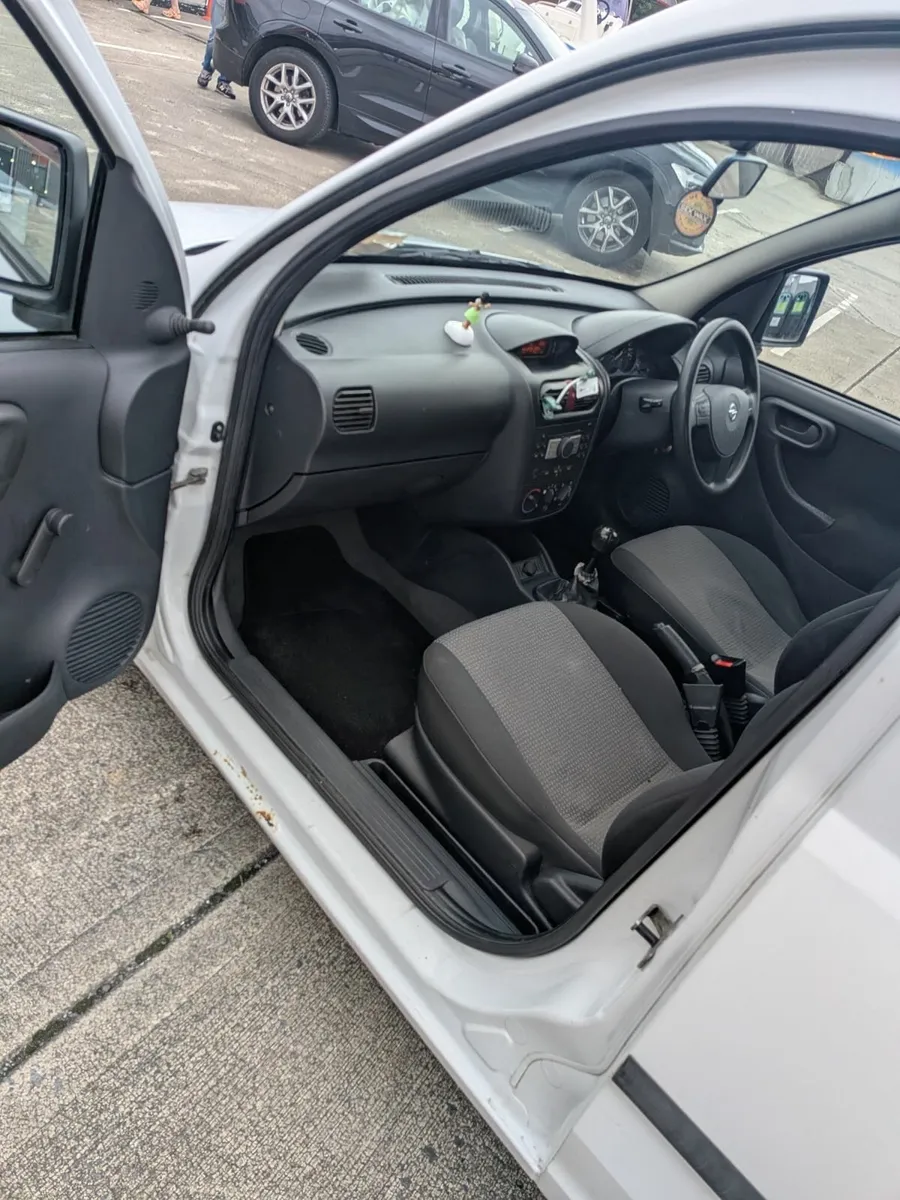 Opel Combo 2006 - Image 2