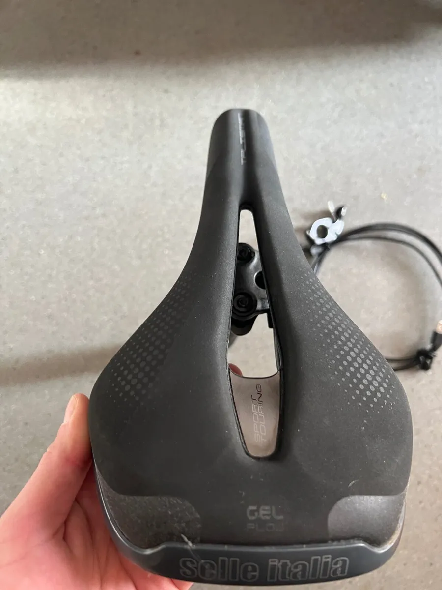 Mtb dropper post and saddle - Image 2