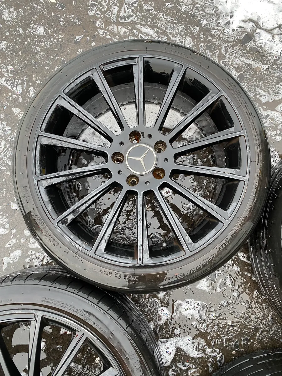 18inch Mercedes C A class alloy wheels - Image 4