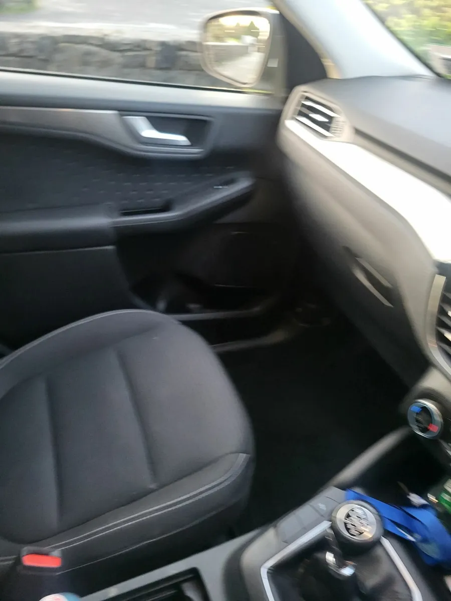 Ford Kuga 2021 - Image 2