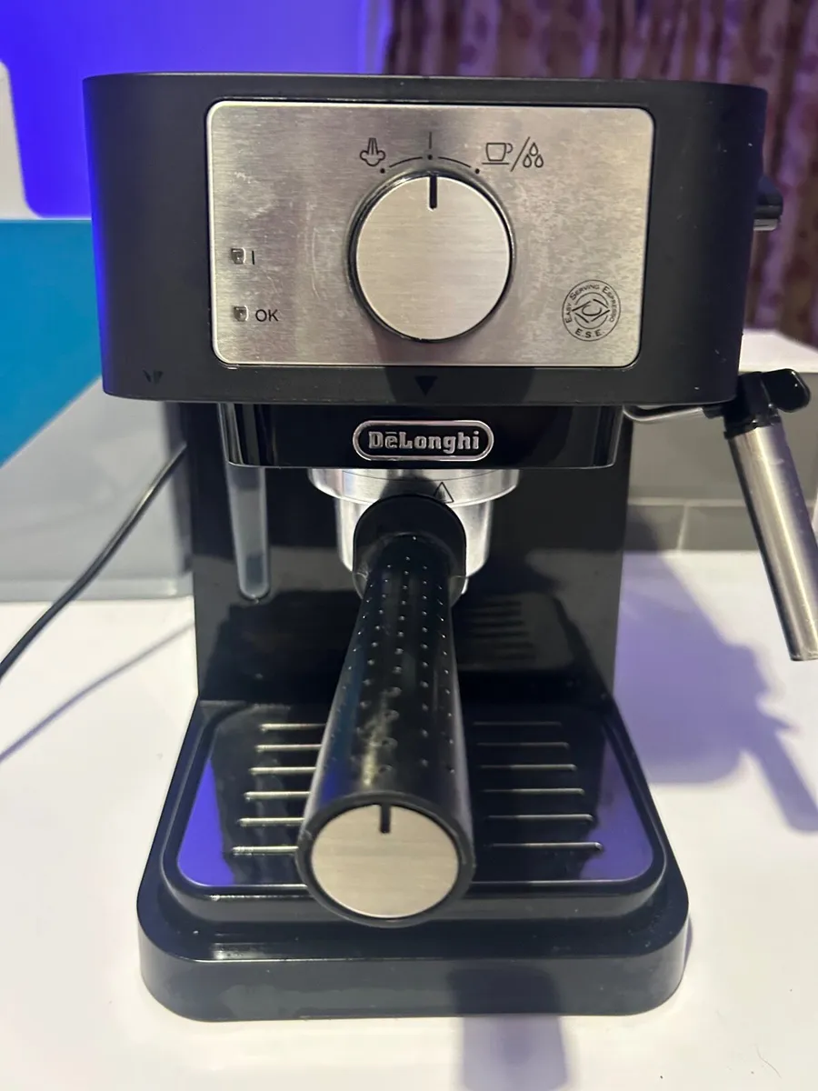 De'Longhi EC260.BK Coffee Machine - Image 4
