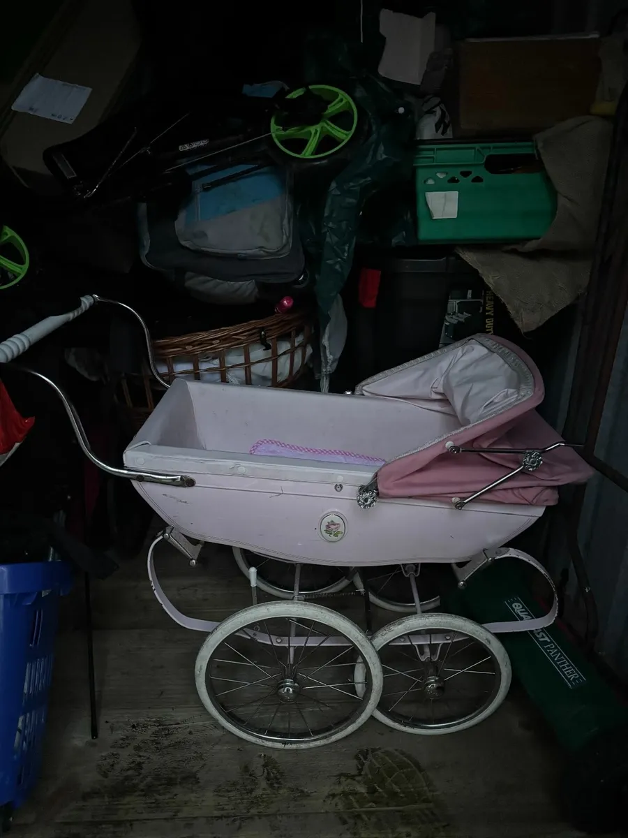Pram - Image 2