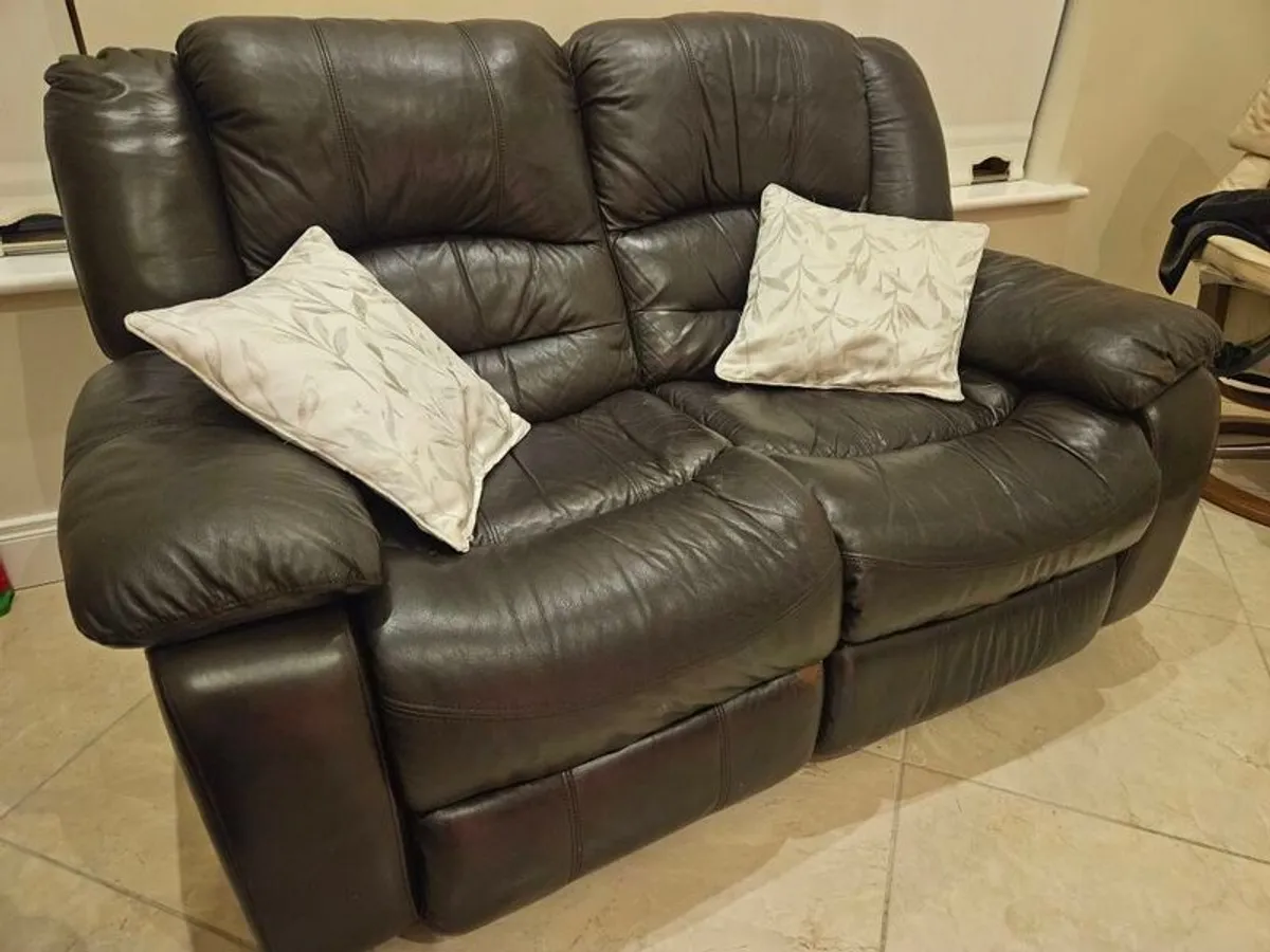Two 2 Seater leather recliners - Image 2