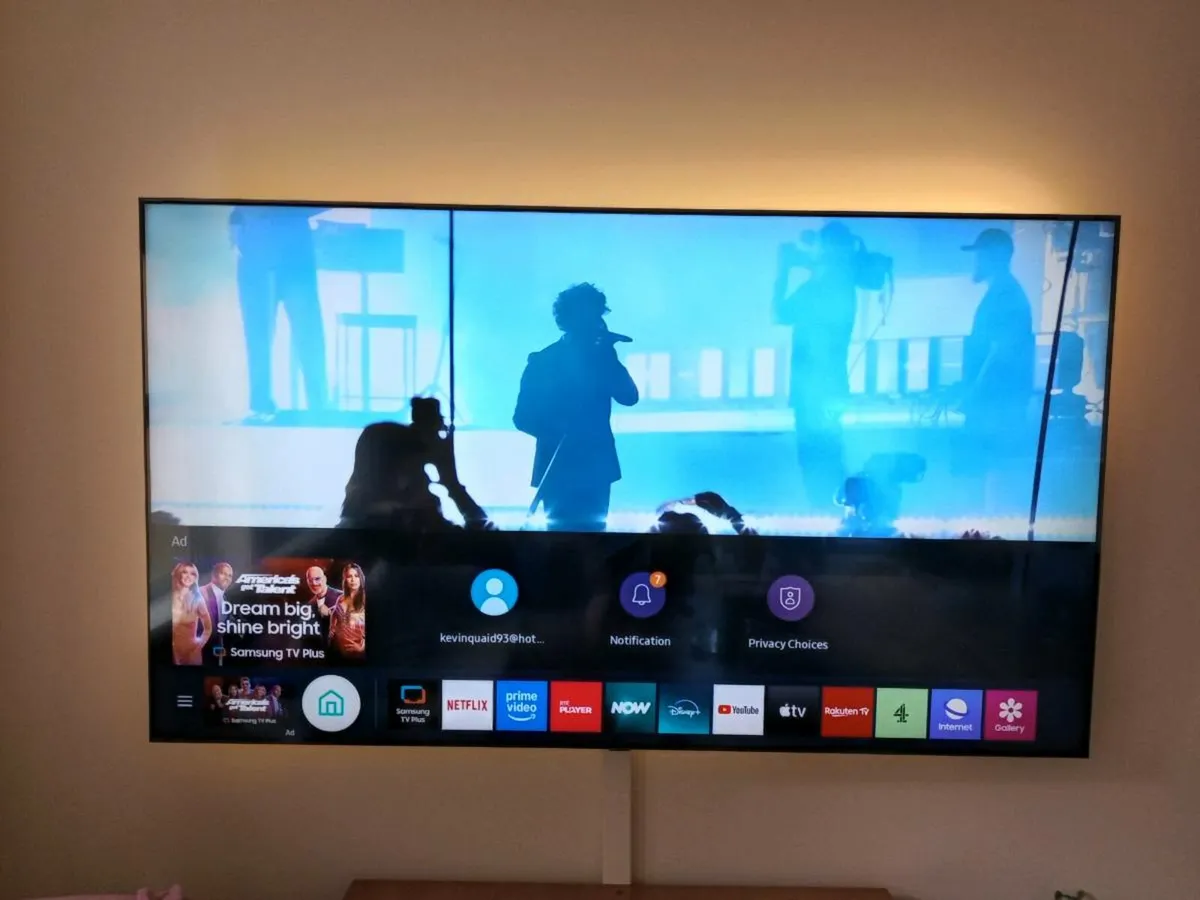 Samsung 50 4K UHD SMART TV HG50AU800 - Image 2