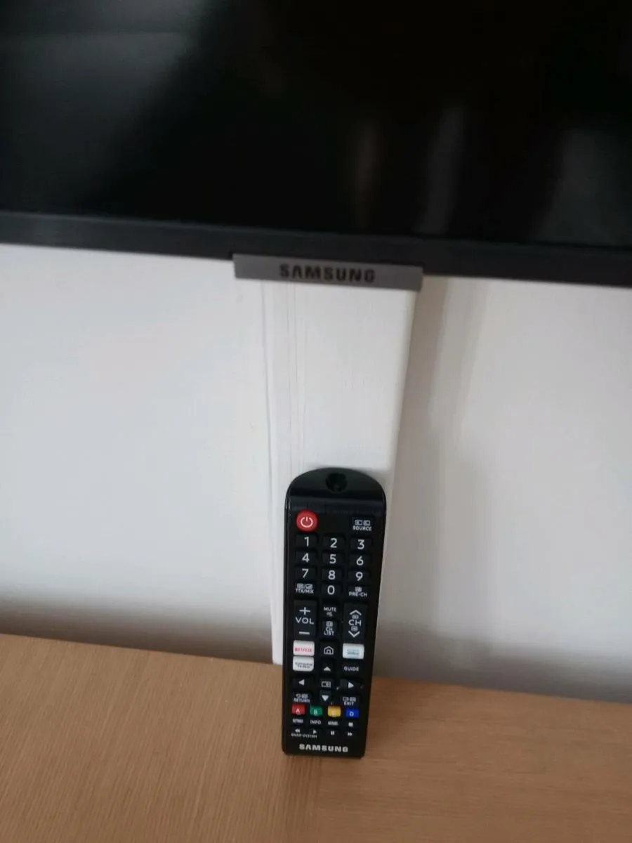 Samsung 50 4K UHD SMART TV HG50AU800 - Image 3