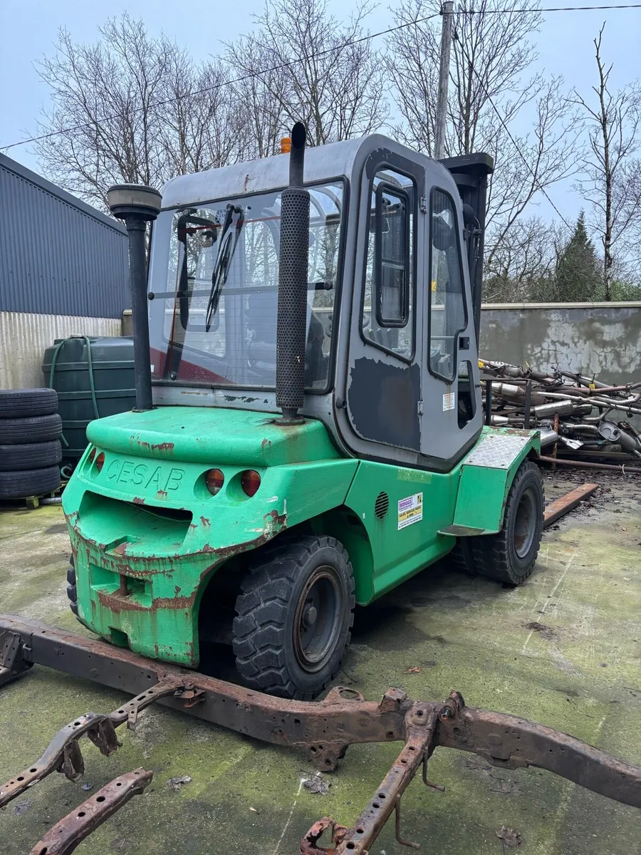 5 ton forklift CESAB - Image 4