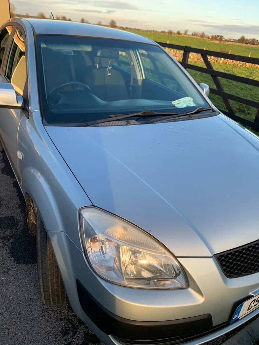 Kia Rio 2009 - Image 1