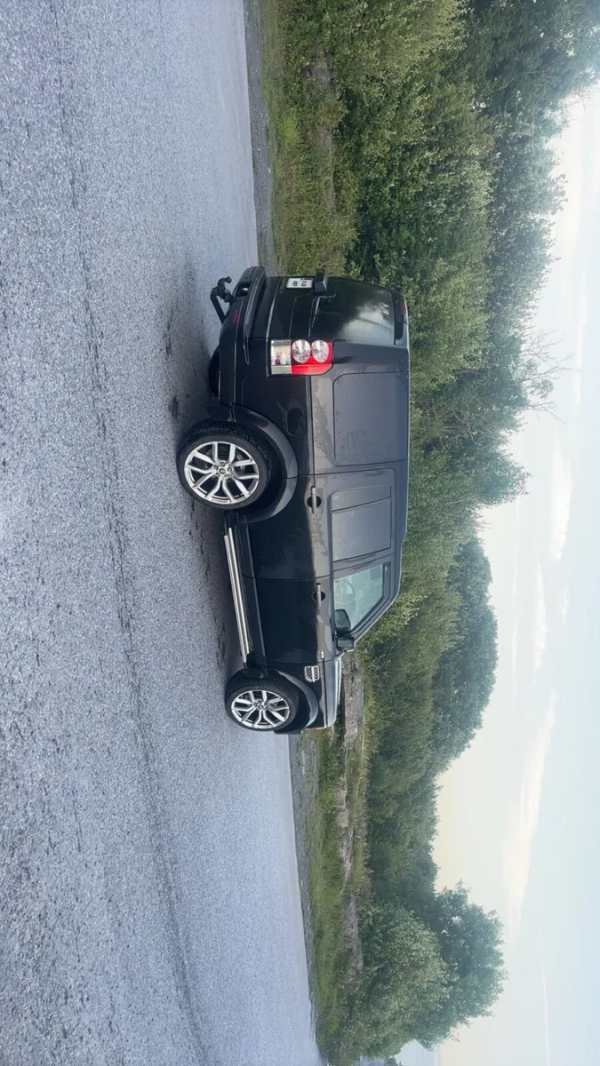 Land Rover discovery 4 - Image 3