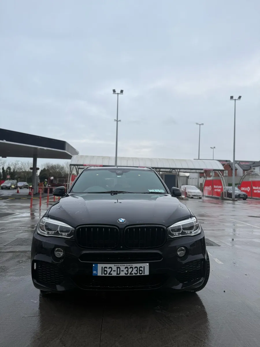BMW X5 40e msport xdrive - Image 1