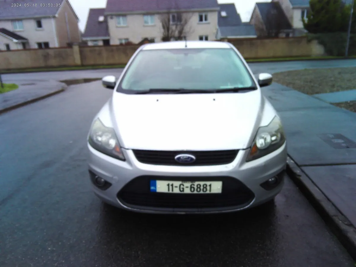Ford Focus 2011 - Image 2