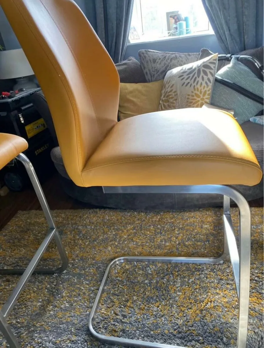 Bar stools - Image 2