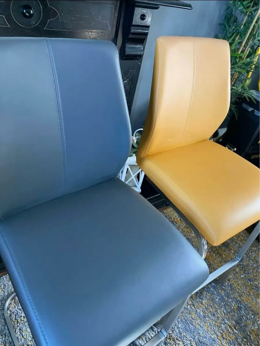 Bar stools - Image 3