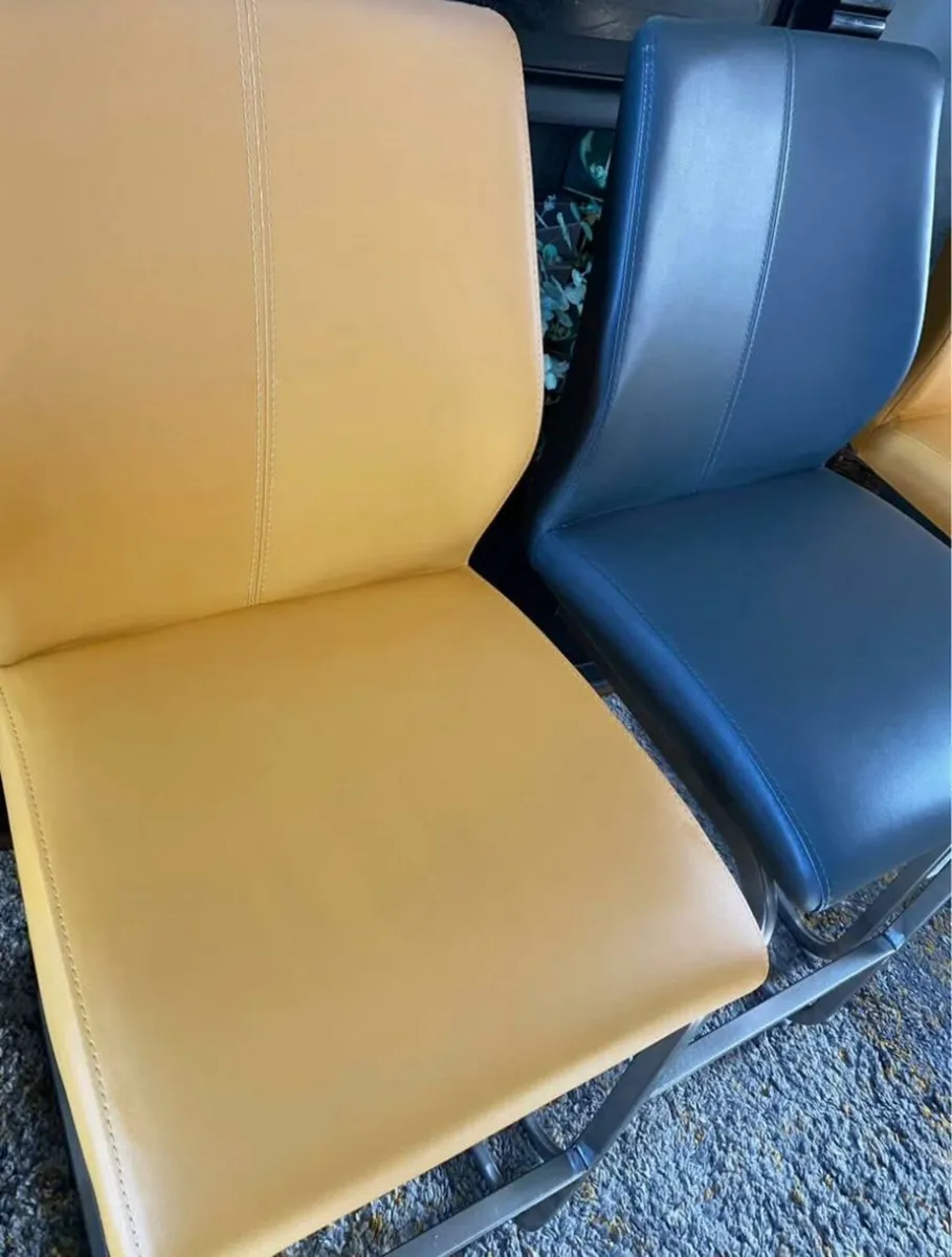 Bar stools - Image 4